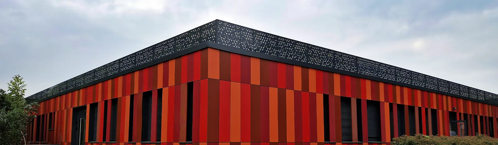 Barrial décor : Garde-corps décoratif pour l‘habillage des terrasses techniques